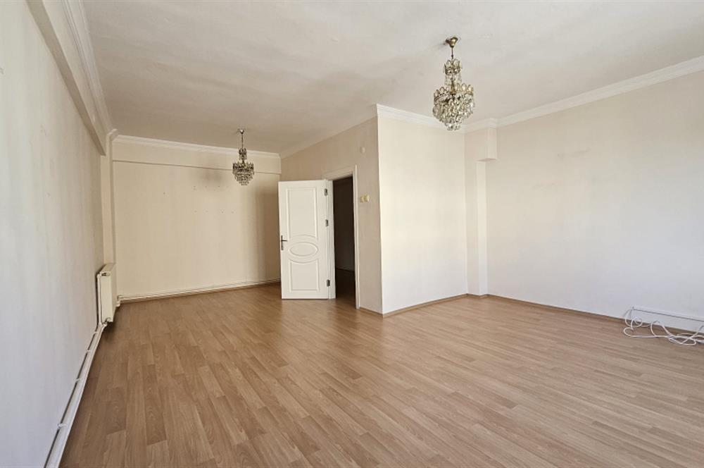 CENTURY21 'DEN BAHÇELİEVLER MAH MUHTEŞEM KONUM FIRSAT DAİRE