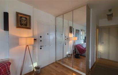 Yalıkavak Geriş'de Deniz Manzaralı Havuzlu 2+1 Yıllık Kiralık Daire