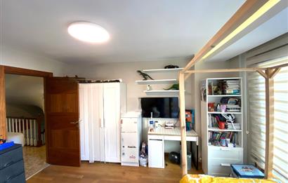 Uskumruköy'de Şerefiyesi Yüksek, Bahçeli Müstakil Villa