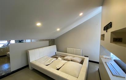 Uskumruköy'de Şerefiyesi Yüksek, Bahçeli Müstakil Villa