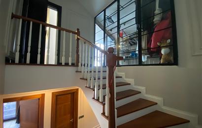 Uskumruköy'de Şerefiyesi Yüksek, Bahçeli Müstakil Villa