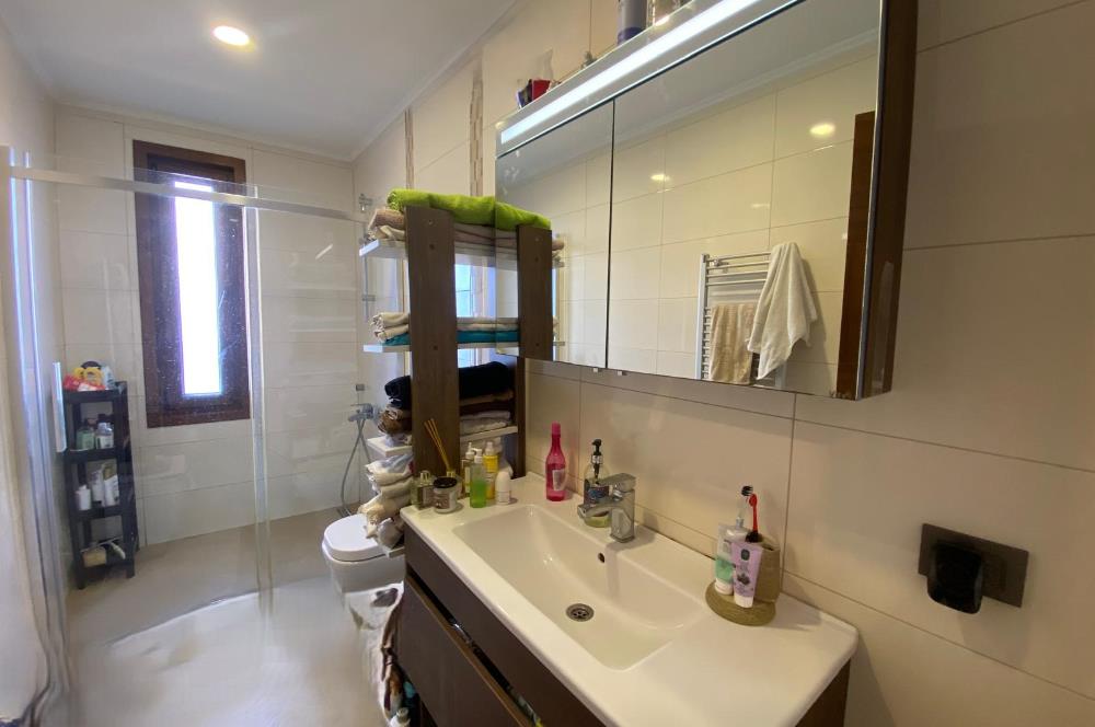 Uskumruköy'de Şerefiyesi Yüksek, Bahçeli Müstakil Villa