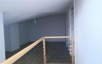 C21 GERÇEK'TEN KEMERBURGAZ MERKEZDE METROYA YAKIN KİRALIK DAİRE