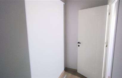 C21 GERÇEK'TEN KEMERBURGAZ MERKEZDE METROYA YAKIN KİRALIK DAİRE