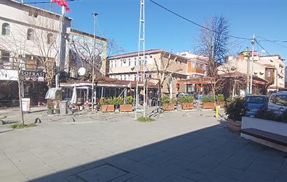 C21 GERÇEK'TEN KEMERBURGAZ MERKEZDE METROYA YAKIN KİRALIK DAİRE