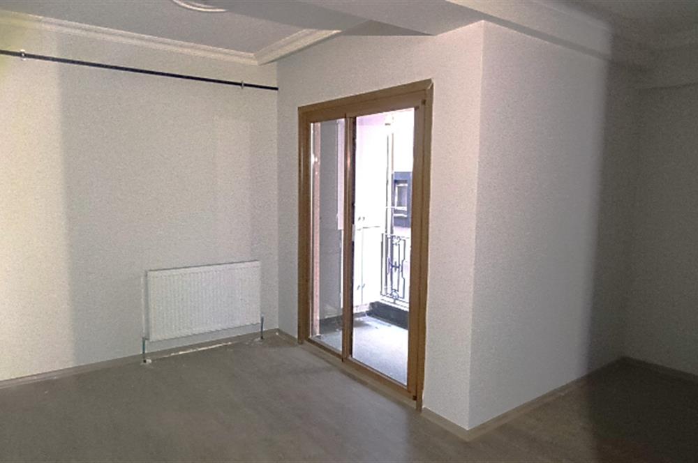 C21 GERÇEK'TEN KEMERBURGAZ MERKEZDE METROYA YAKIN KİRALIK DAİRE