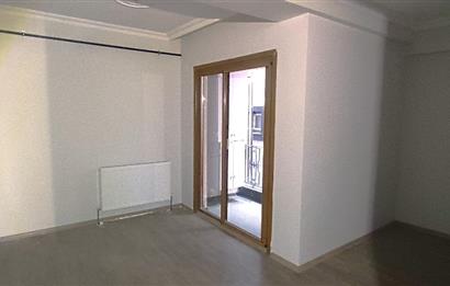 C21 GERÇEK'TEN KEMERBURGAZ MERKEZDE METROYA YAKIN KİRALIK DAİRE