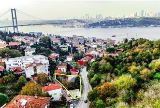 BEYLERBEYİ'NDE BOĞAZ MANZARALI ÖZEL BAHÇELİ TİCARİ MÜLK SATILIK - 1 - 31280