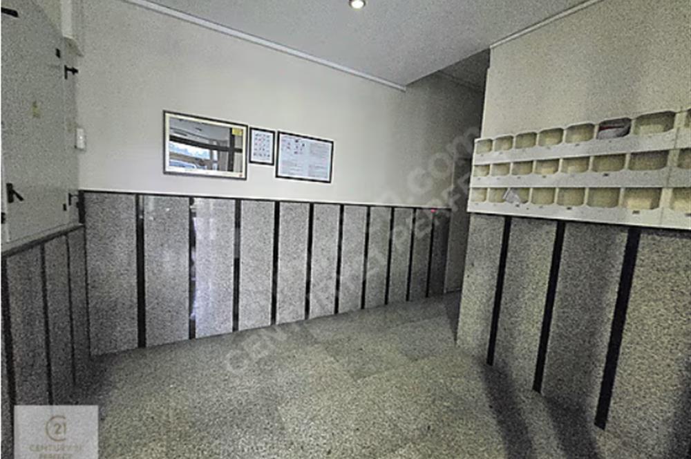 ŞERİFALİ BÖLGESİNDE YÜKSEK KATTA MANZARALI 2+1 BALKONLU DAİRE