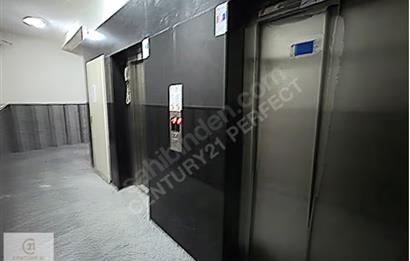 ŞERİFALİ BÖLGESİNDE YÜKSEK KATTA MANZARALI 2+1 BALKONLU DAİRE