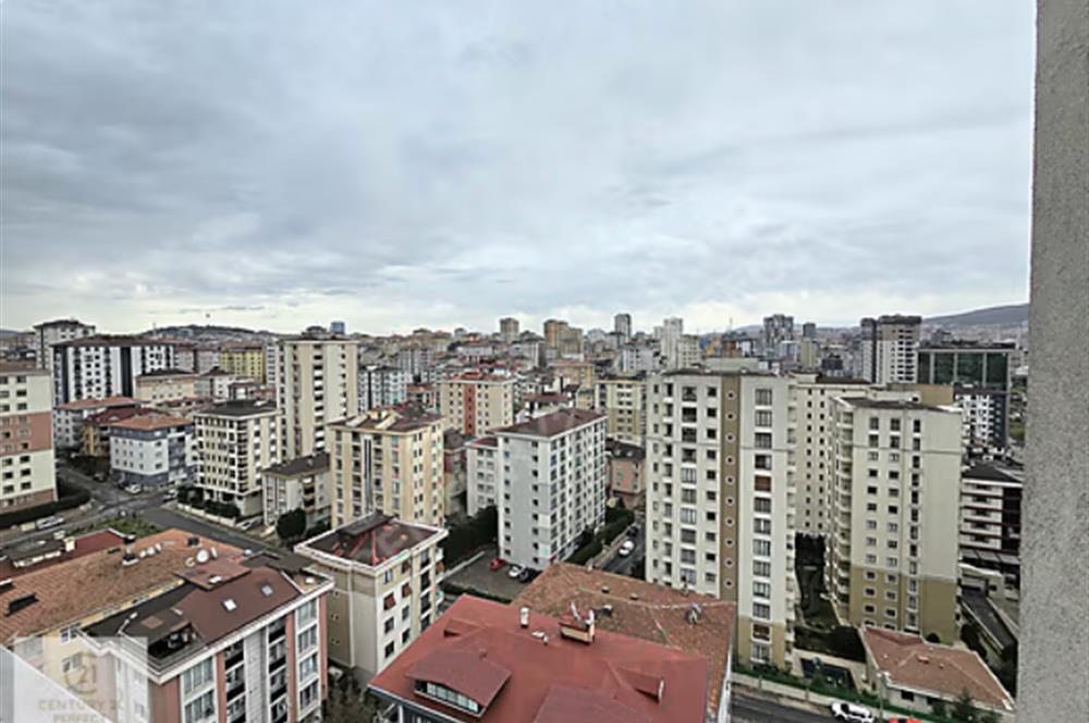 ŞERİFALİ BÖLGESİNDE YÜKSEK KATTA MANZARALI 2+1 BALKONLU DAİRE