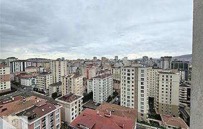 ŞERİFALİ BÖLGESİNDE YÜKSEK KATTA MANZARALI 2+1 BALKONLU DAİRE