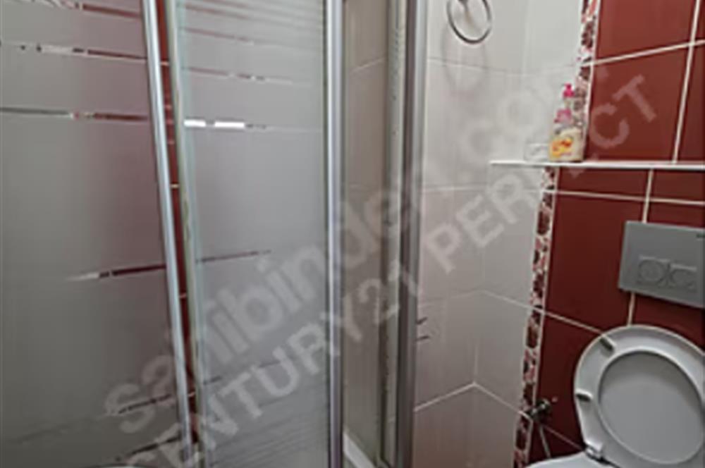 ŞERİFALİ BÖLGESİNDE YÜKSEK KATTA MANZARALI 2+1 BALKONLU DAİRE