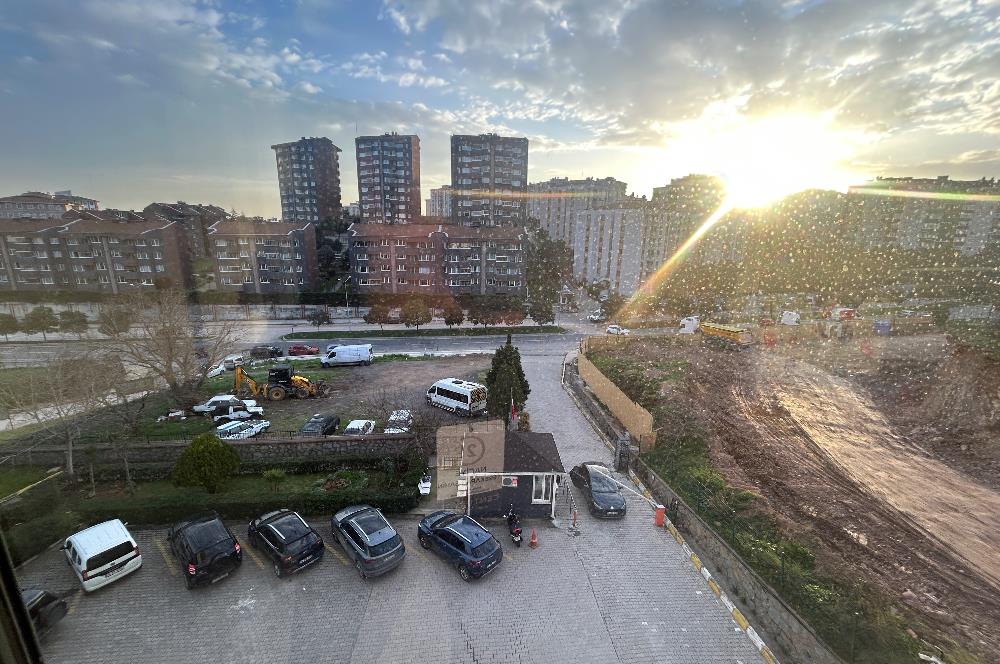 OVAYUVAM SİTESİNDE TADİLATLI YÜKSEK ARSA PAYLI ARA KAT 3+1