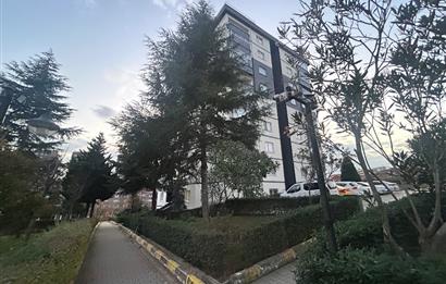 OVAYUVAM SİTESİNDE TADİLATLI YÜKSEK ARSA PAYLI ARA KAT 3+1