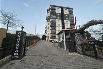 OVAYUVAM SİTESİNDE TADİLATLI YÜKSEK ARSA PAYLI ARA KAT 3+1 - 2 - 31286