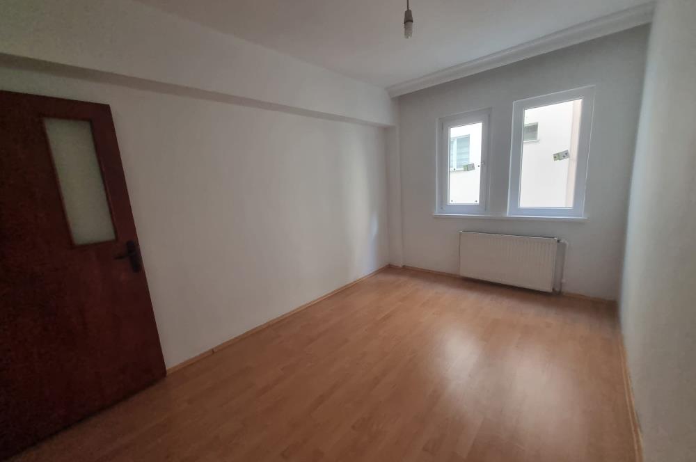 HASTANEYE-TOPLU TAŞIMA ARAÇLARINA 1 DK MESAFEDE 2+1 KİRALIK