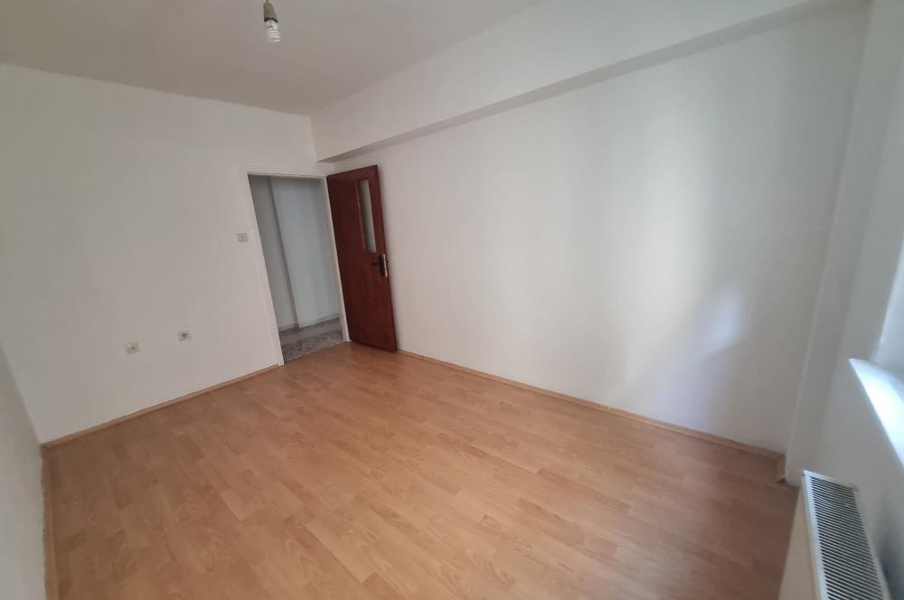 HASTANEYE-TOPLU TAŞIMA ARAÇLARINA 1 DK MESAFEDE 2+1 KİRALIK