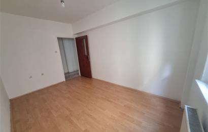 HASTANEYE-TOPLU TAŞIMA ARAÇLARINA 1 DK MESAFEDE 2+1 KİRALIK