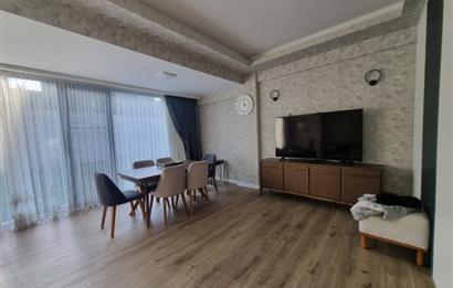 BAĞLICA'DA SİTE İÇİNDE GENİŞ BAHÇELİ SATILIK 3 KATLI 4+1 VİLLA