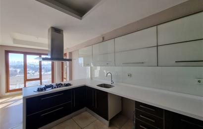 GÜVENLİKLİ SİTEDE, FERAH, AYDINLIK 4+1 KİRALIK DAİRE