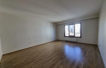 GÜVENLİKLİ SİTEDE, FERAH, AYDINLIK 4+1 KİRALIK DAİRE