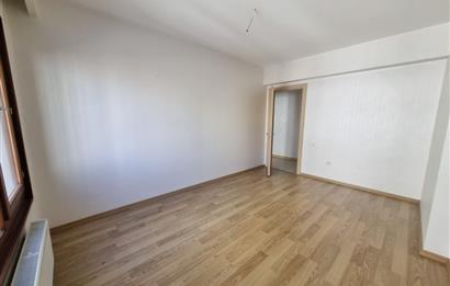 GÜVENLİKLİ SİTEDE, FERAH, AYDINLIK 4+1 KİRALIK DAİRE