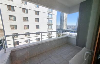 GÜVENLİKLİ SİTEDE, FERAH, AYDINLIK 4+1 KİRALIK DAİRE