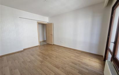 GÜVENLİKLİ SİTEDE, FERAH, AYDINLIK 4+1 KİRALIK DAİRE