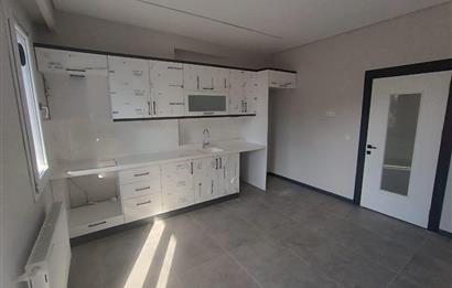 KADIKÖY MAHALLESİ 161 M2 SIFIR GENİŞ 2+1 DAİRE