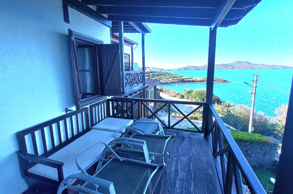 Yalıkavak Kızılburun’da özel plajı sitede satılık dubleks