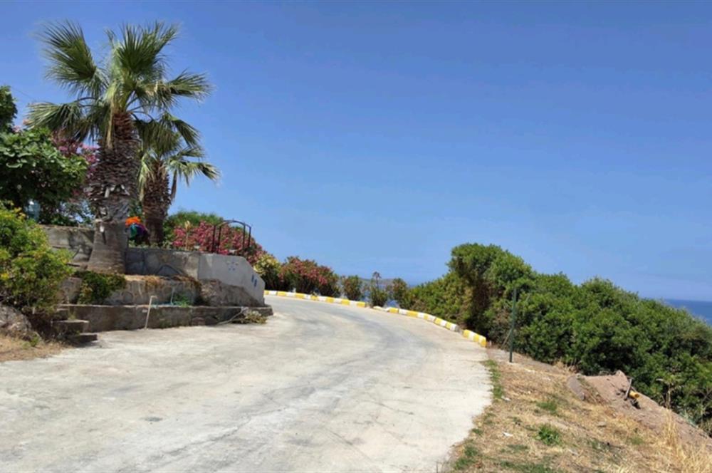 Yalıkavak Kızılburun’da özel plajı sitede satılık dubleks