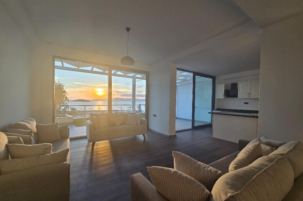 BODRUM GÜMÜŞLÜK PLAJLI İSKELELİ SOSYAL TESİSLİ SATILIK DAİRE