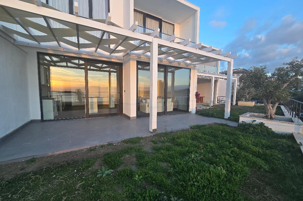 BODRUM GÜMÜŞLÜK PLAJLI İSKELELİ SOSYAL TESİSLİ SATILIK DAİRE
