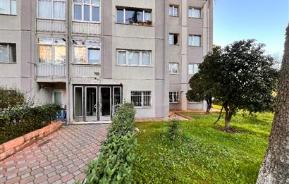Ataşehir Acarlar Sitesi'nde 2+1 Satılık Daire