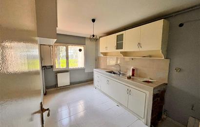Ataşehir Acarlar Sitesi'nde 2+1 Satılık Daire