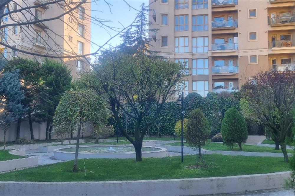 Sardunya Evleri C Blok | 3 Balkonlu, Havuz Manzaralı 3+1