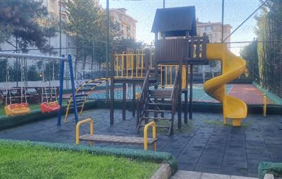 Sardunya Evleri C Blok | 3 Balkonlu, Havuz Manzaralı 3+1