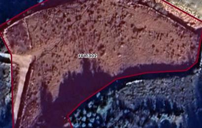 MERSİN AYDINCIKTA ELEKTRİK,SU,HAVUZLU,EKİME HAZIR TARLA SATILIK