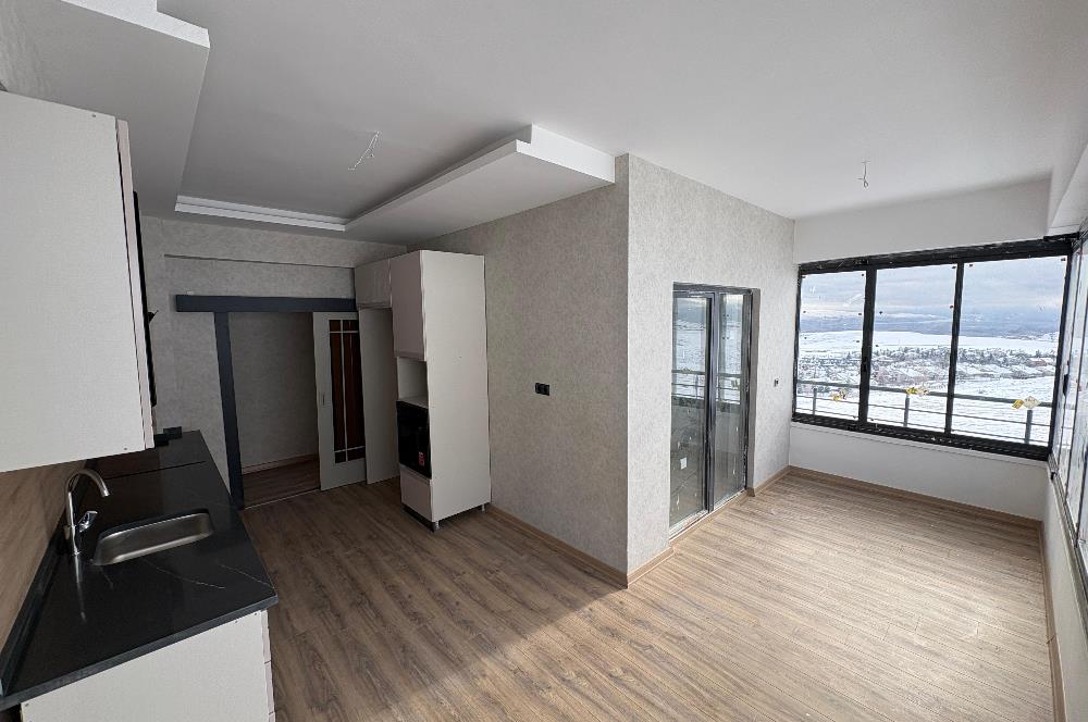MERKEZİ KONUMDA| 2+1 94 m² | EBEVYN BANYOLU ve GİYİNME ODALI