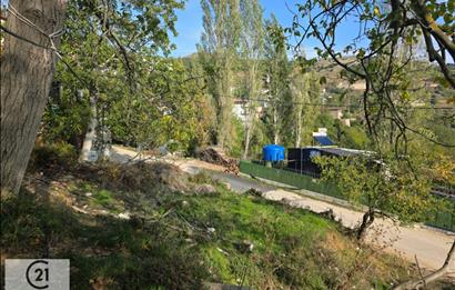 C21 Cius; Şahinyurdu'nda Muhteşem Doğa Manzaralı Köyiçi Arsa