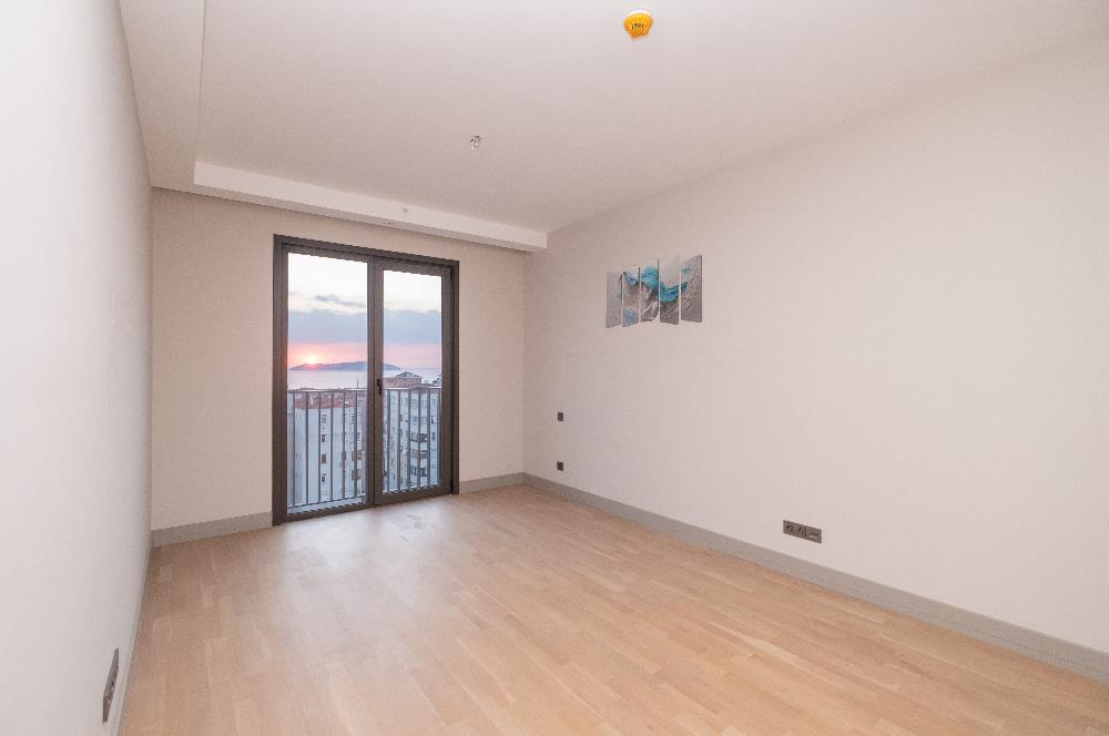 MESA CADDE'DE DENİZ MANZARALI 2+1 ''BOŞ'' DAİRE