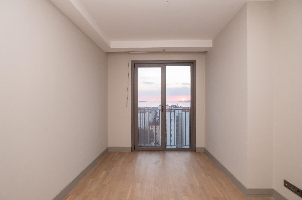 MESA CADDE'DE DENİZ MANZARALI 2+1 ''BOŞ'' DAİRE