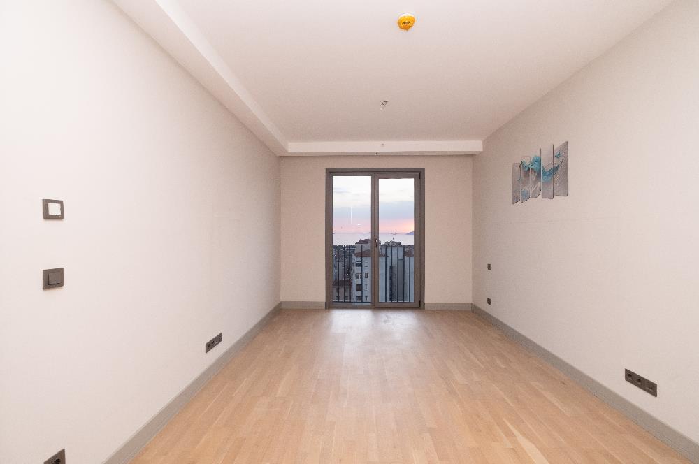 MESA CADDE'DE DENİZ MANZARALI 2+1 ''BOŞ'' DAİRE