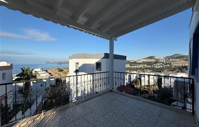 Bodrum Gümüşlük Koyunbaba’da Deniz Manzaralı Yıllık Kiralık Eşyasız 3+1 Dubleks