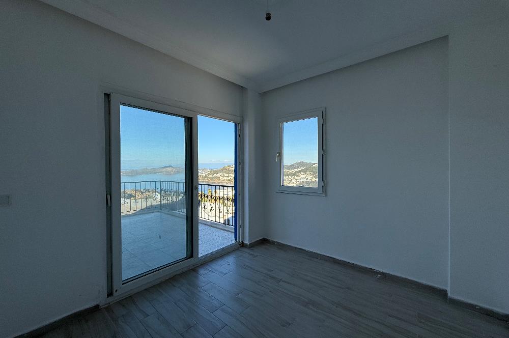 Bodrum Gümüşlük Koyunbaba’da Deniz Manzaralı Yıllık Kiralık Eşyasız 3+1 Dubleks