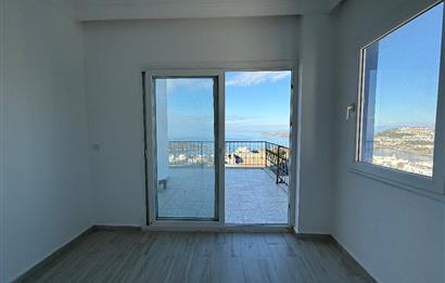 Bodrum Gümüşlük Koyunbaba’da Deniz Manzaralı Yıllık Kiralık Eşyasız 3+1 Dubleks