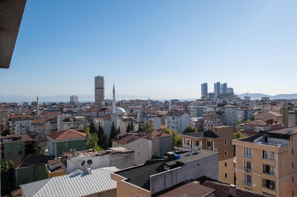 YALI MAHALLESİ'NDE 3+1 90m2 8.KAT OTOPARKLI LÜKS SIFIR DAİRE