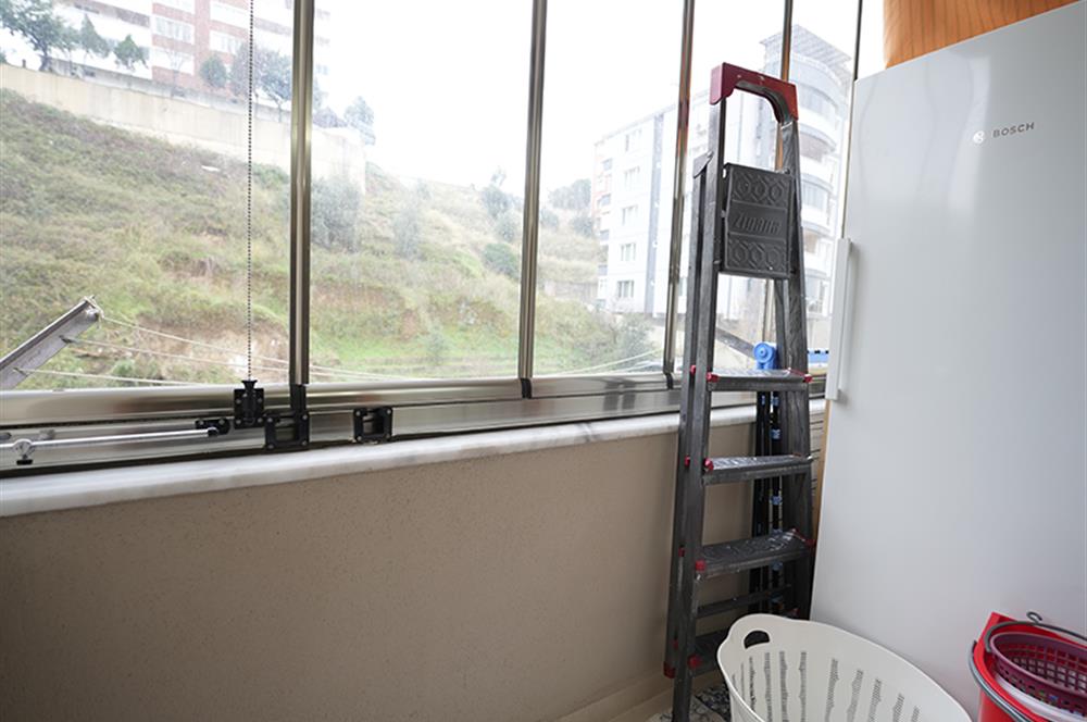 C21 Cius;Çukurbahçe'de Çakır Apt 3+1 Ara Kat Satılık Daire