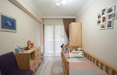 C21 Cius;Çukurbahçe'de Çakır Apt 3+1 Ara Kat Satılık Daire